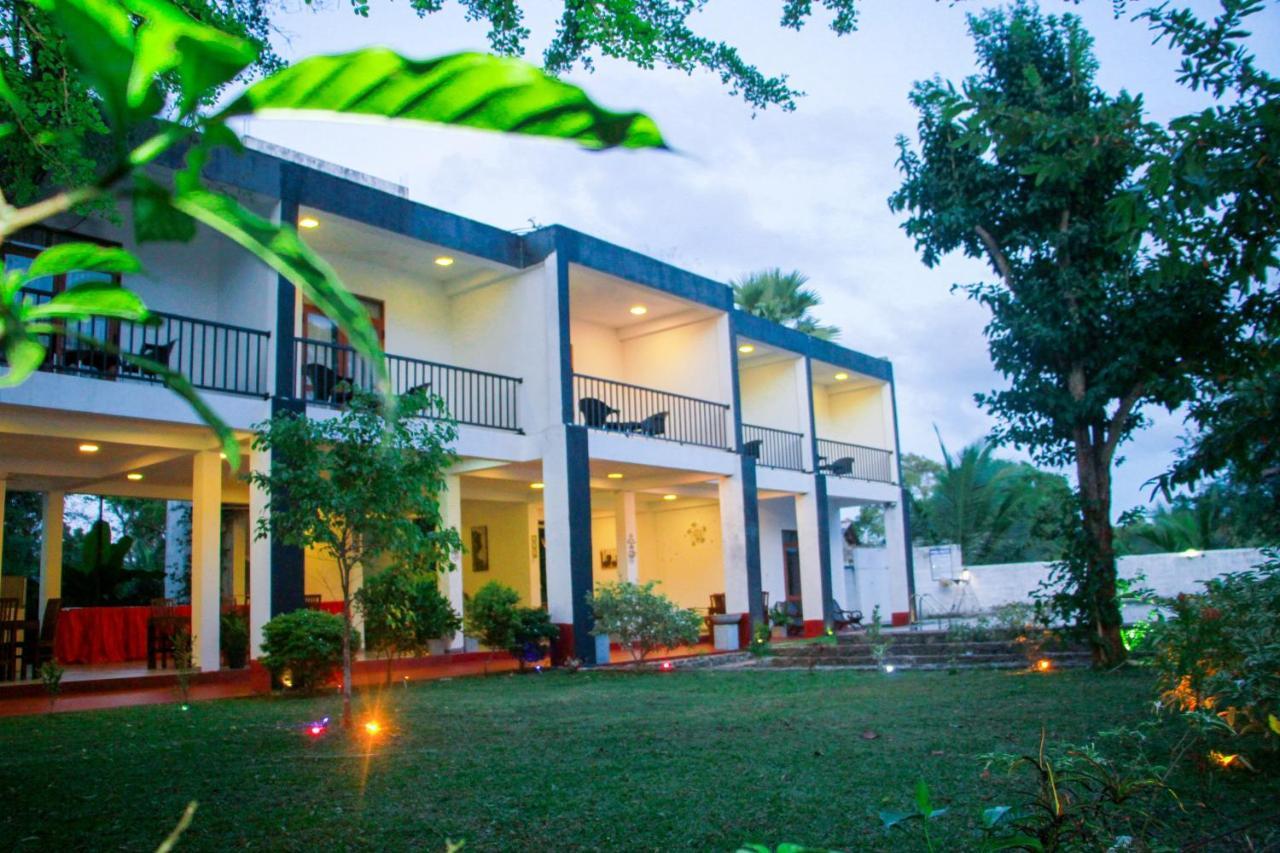 Amelia Resort Sigiriya Exterior photo